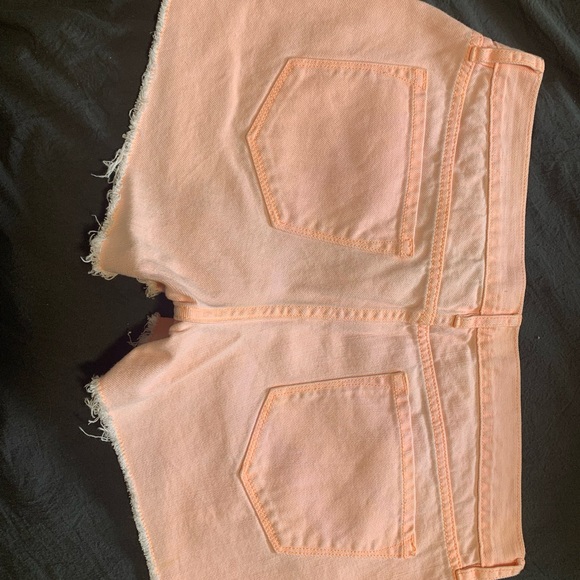 Old Navy size 8 neon orange cut off shorts - Picture 3 of 3